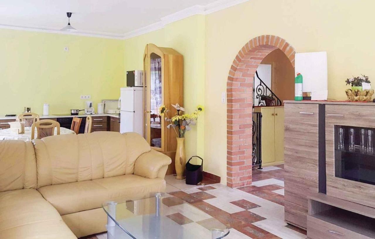 Holiday Home In Siofok - Balaton 40758 Dış mekan fotoğraf